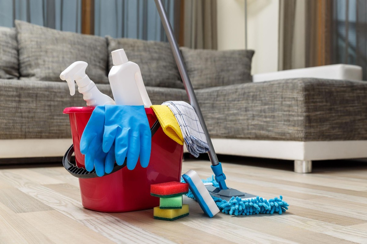 Imperial-Deep-Cleaning-services-tools